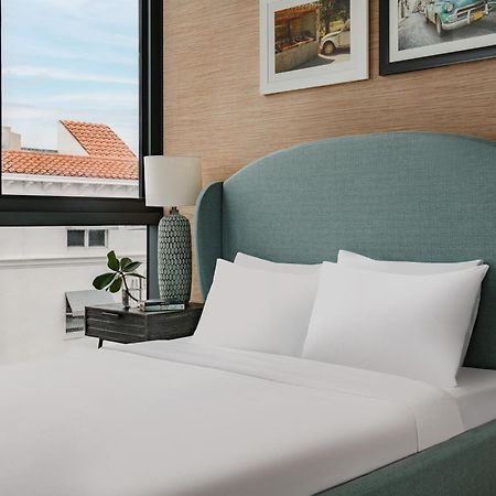 Sonder By Marriott Bonvoy 17West Apartments Маями Бийч Екстериор снимка