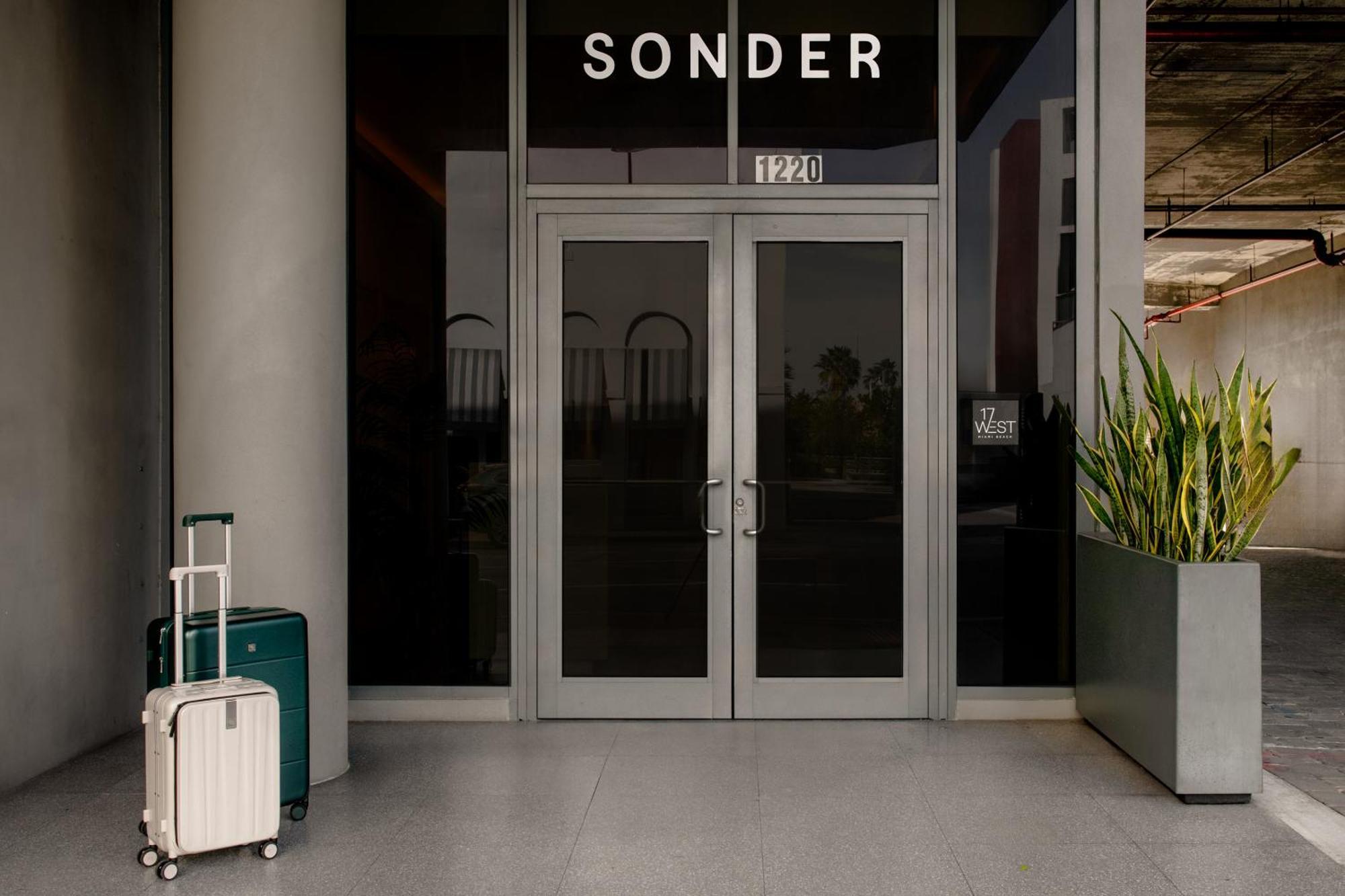 Sonder By Marriott Bonvoy 17West Apartments Маями Бийч Екстериор снимка