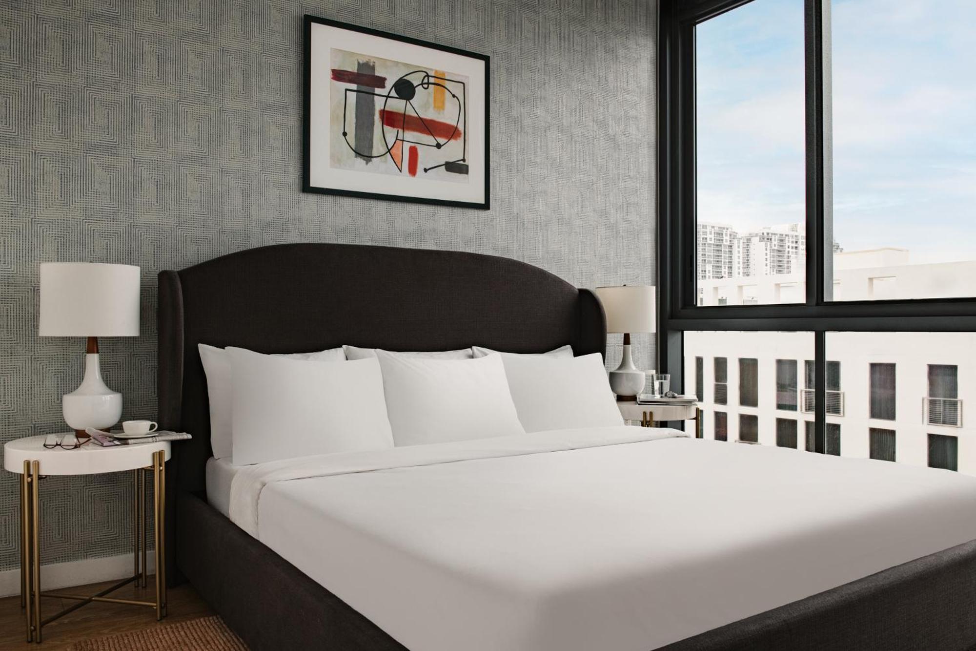 Sonder By Marriott Bonvoy 17West Apartments Маями Бийч Екстериор снимка